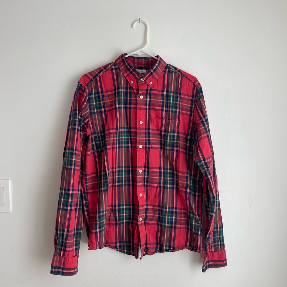 Gap plaid button down